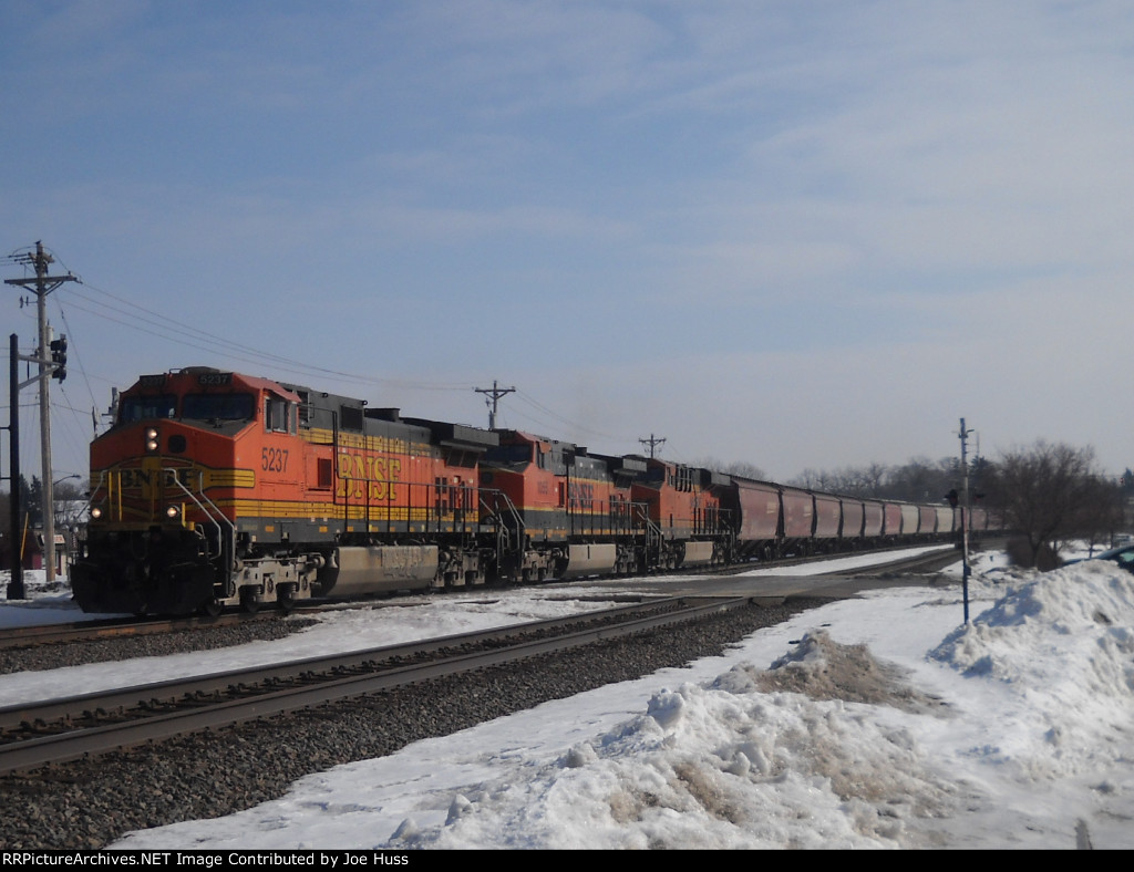 BNSF 5237 West